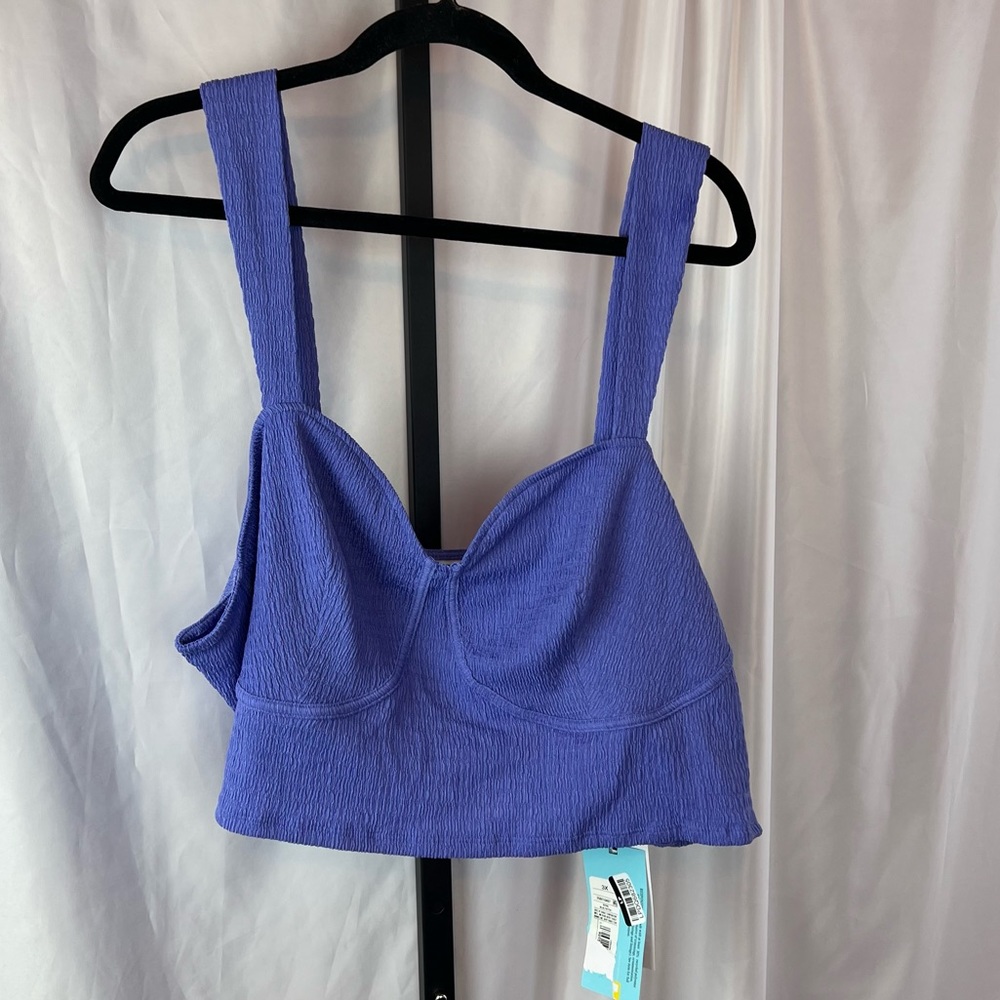 Future Collective Plus Size Crop Top, size 3X NWT